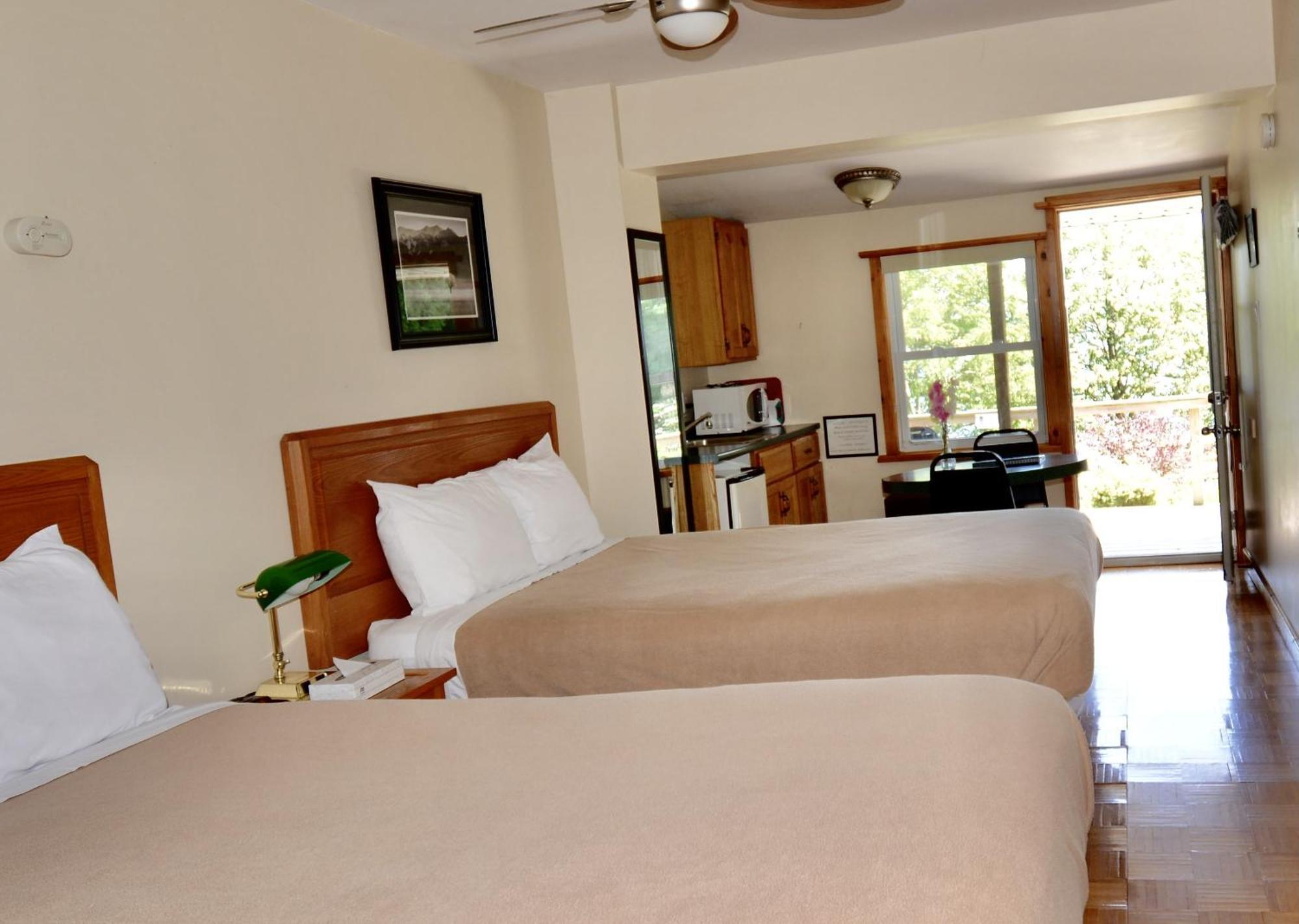 Dewar's Inn&Cottages Prescott Rum bild