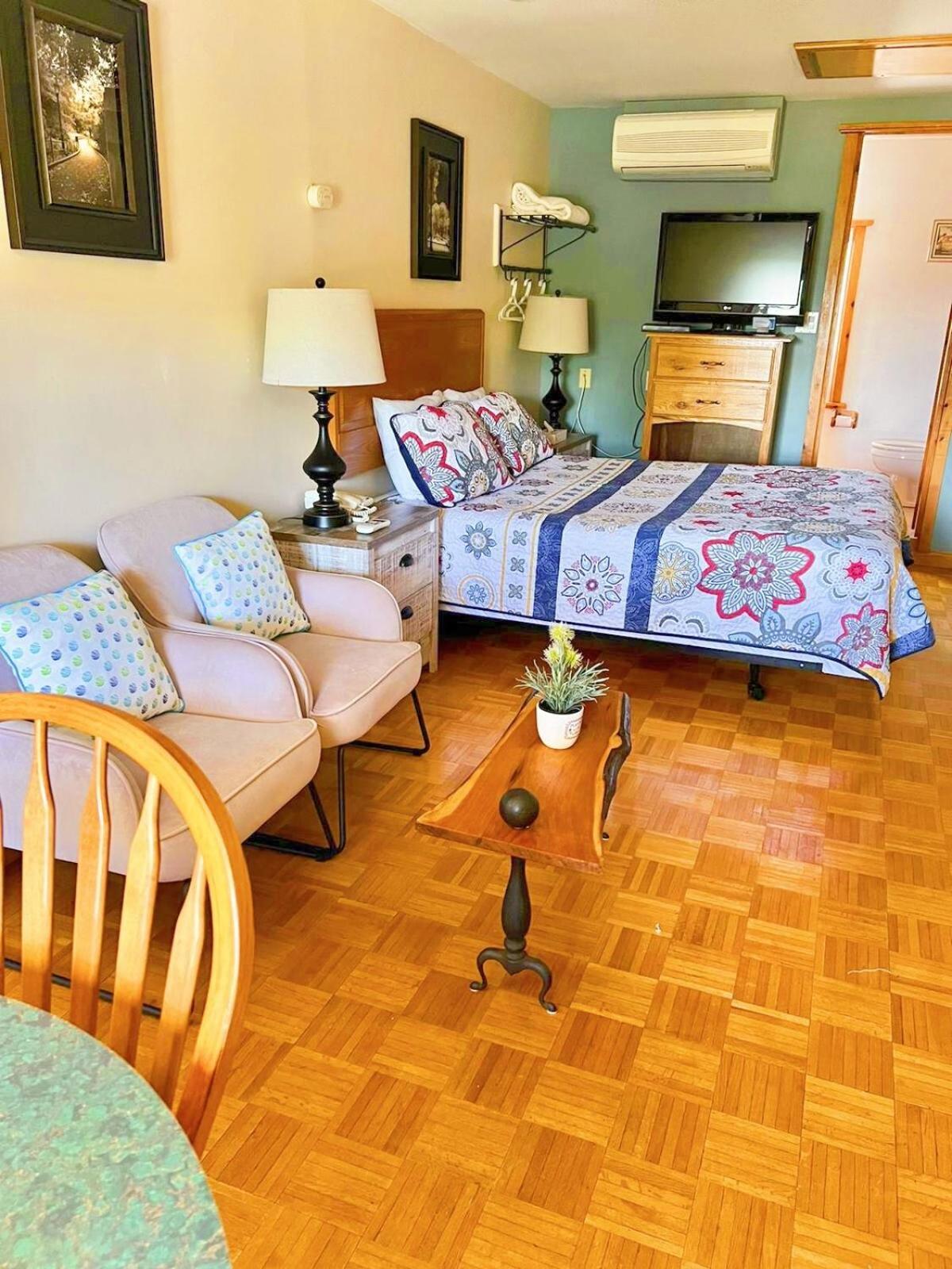 Dewar's Inn&Cottages Prescott Rum bild
